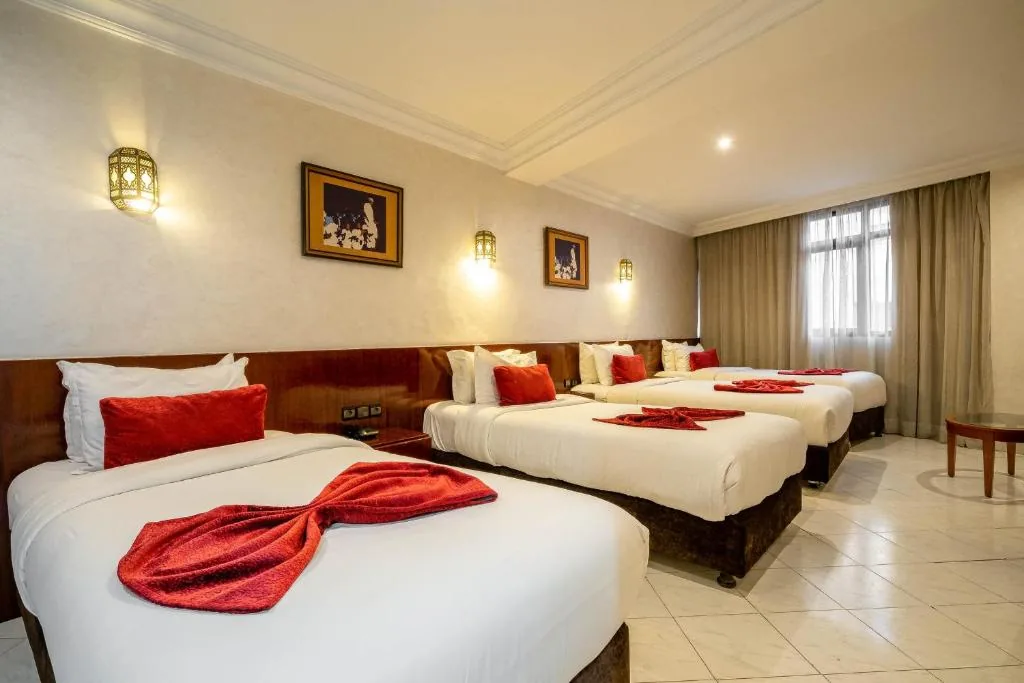 Chambre Familiale Deluxe — Hotel Casablanca